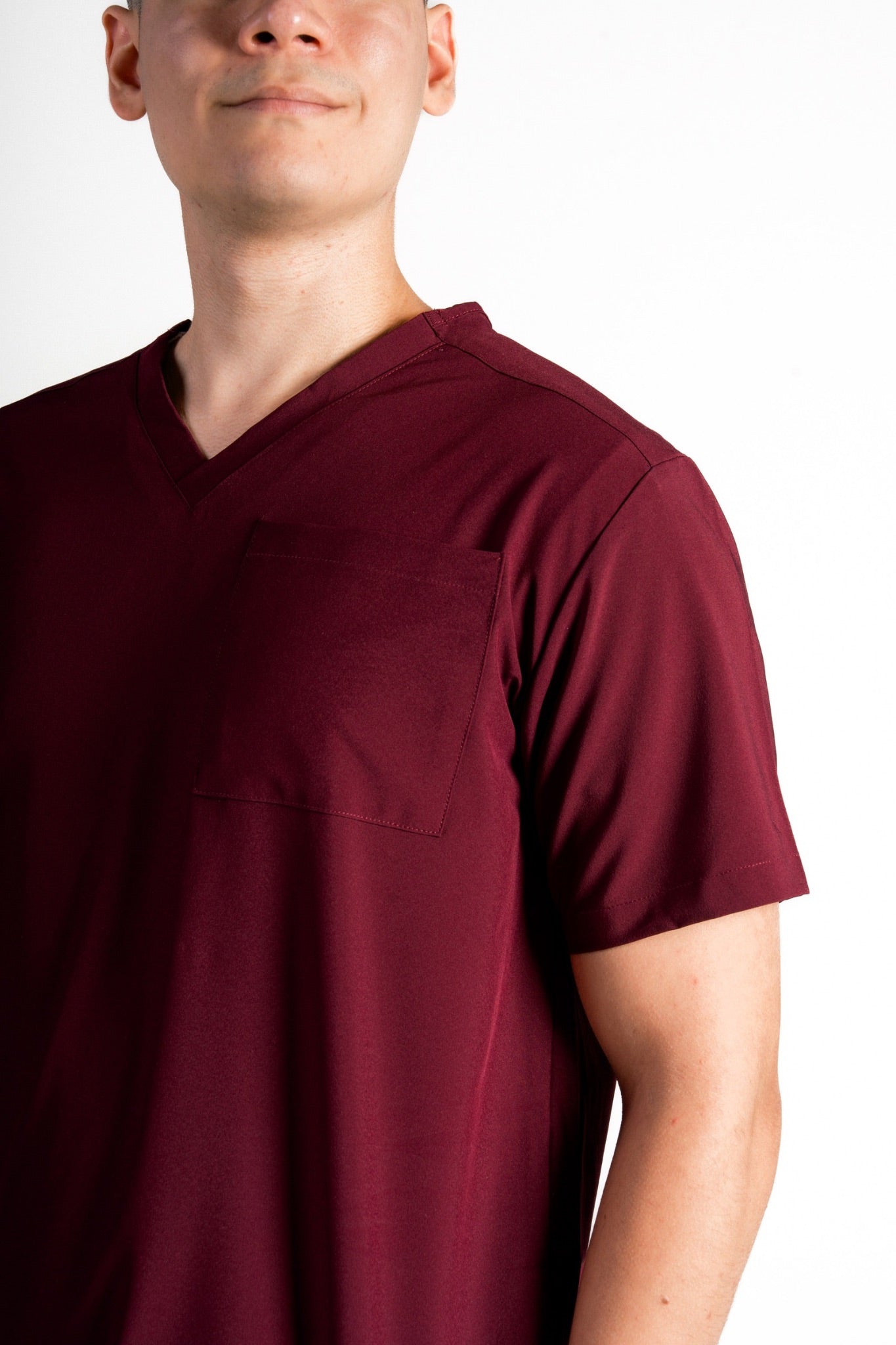 Filipina Althea Basics Borgoña para hombre